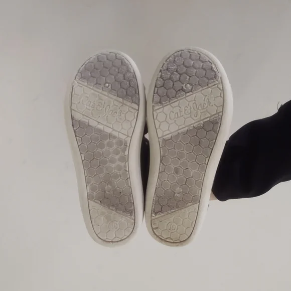 CAT & Jack | Parker Sneakers - Picture 7 of 7